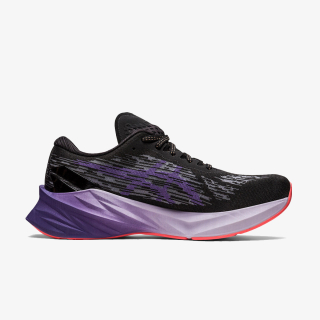 ASICS Novablast 3 