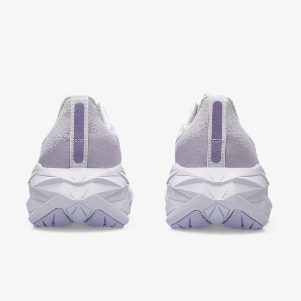 Asics Novablast 4 