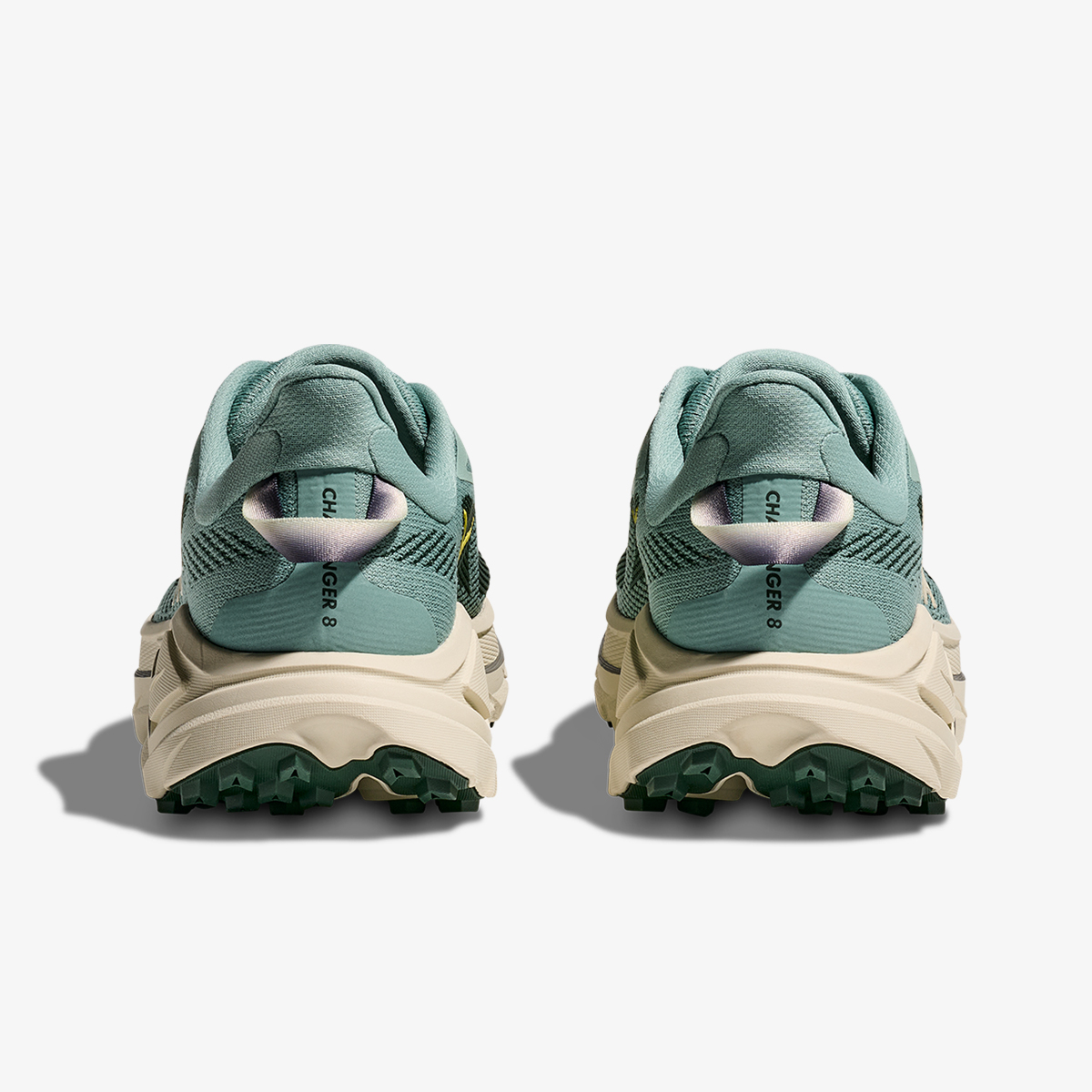 Hoka Challenger 8 
