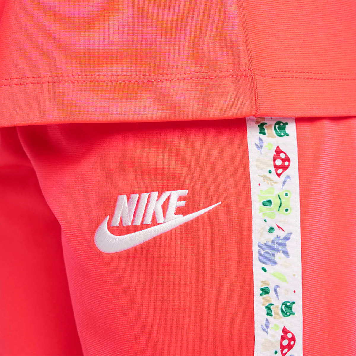 Nike Forest Foragers 