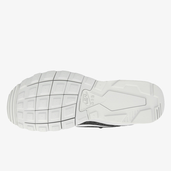 Nike NIKE AIR MAX MOTION RACER 