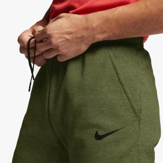 NIKE Therma-FIT Tapered 