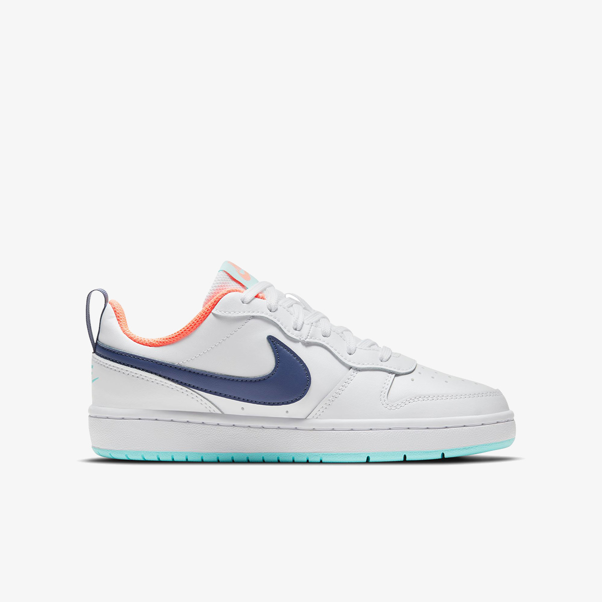 Nike Court Borough Low 2 SE 