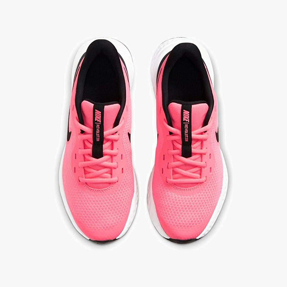 Nike Revolution 5 