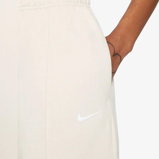Nike Sportswear Essential Collection 