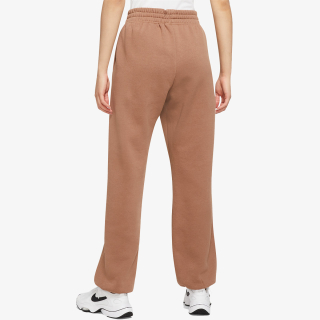 Nike Sportswear Essential Collection 