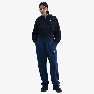 Nike Sportswear Essential Collection 