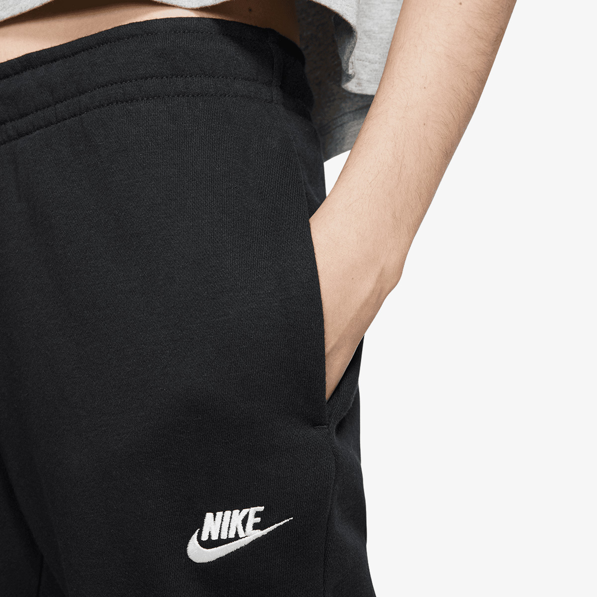 Nike Sportswear Essential 