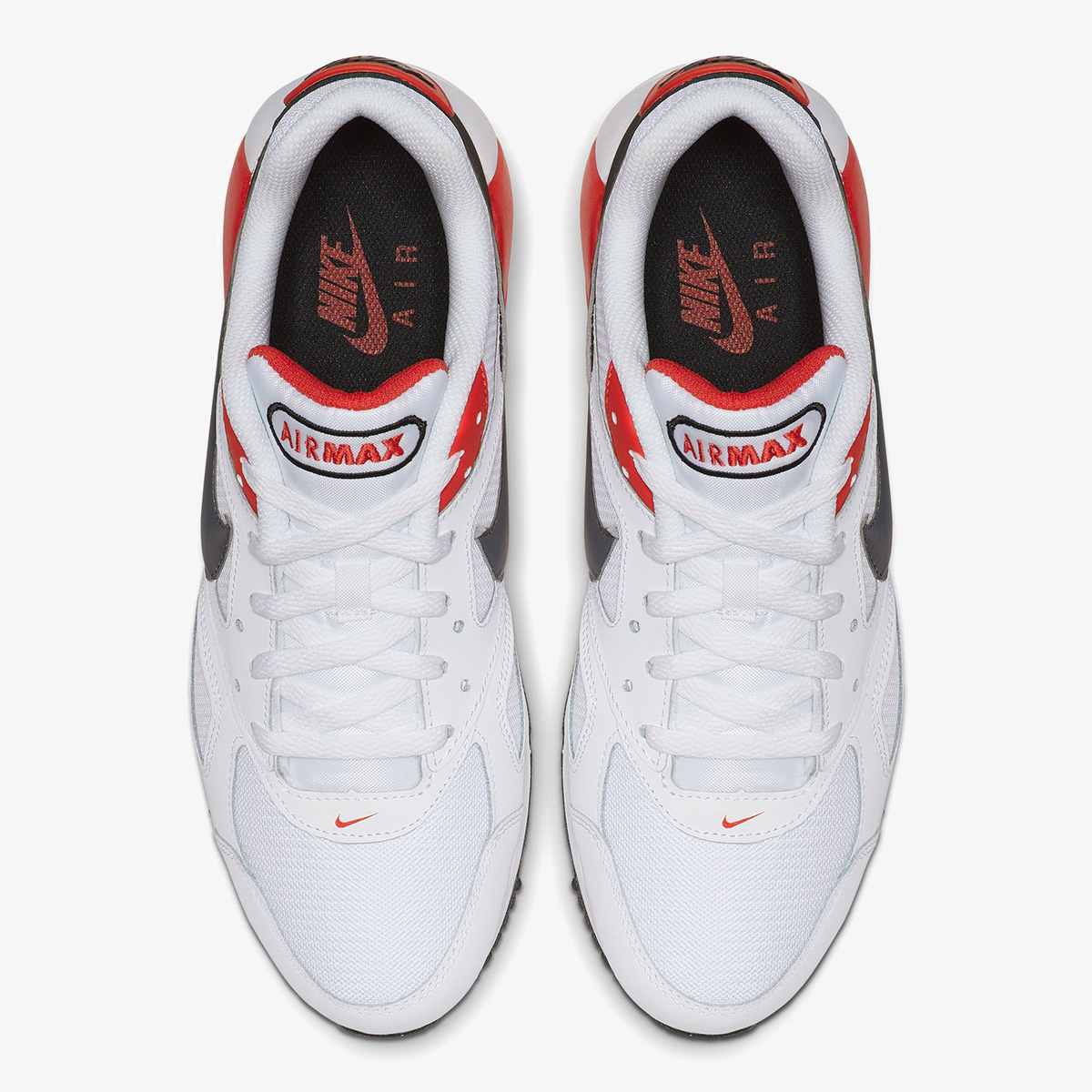 Nike Air Max Ivo 