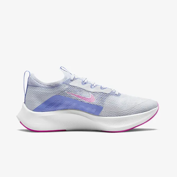 NIKE WMNS ZOOM FLY 4 