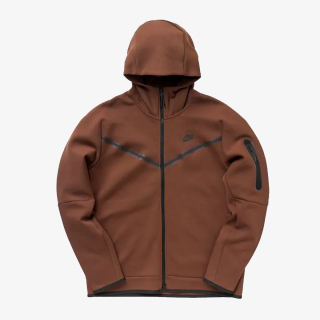 NIKE Sportswear Tech 