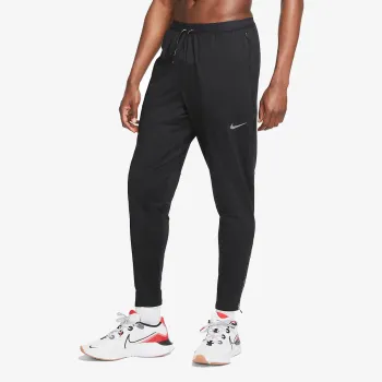 NIKE Phenom Elite 