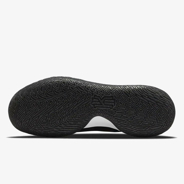 Nike KYRIE FLYTRAP V 