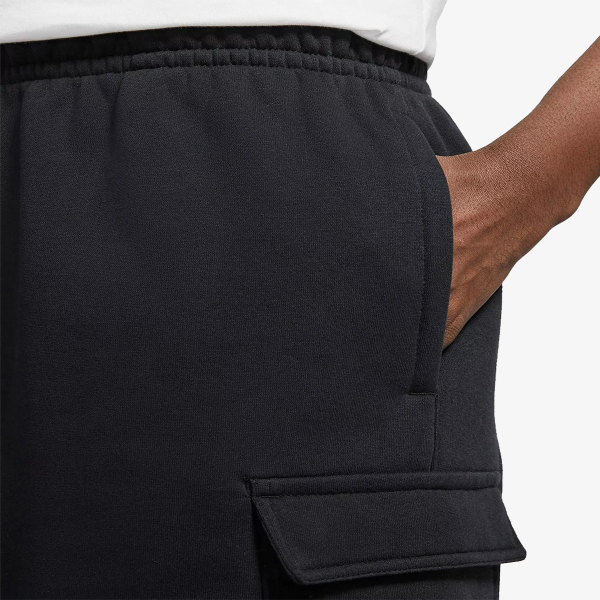 Nike Sportswear Club 