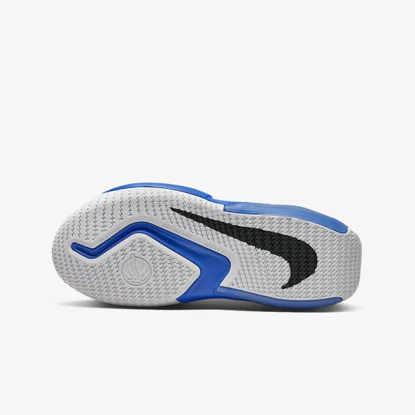 NIKE Air Zoom Crossover 