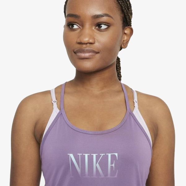 Nike Dri-Fit One 