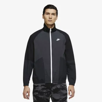 NIKE Sportswear Trend 