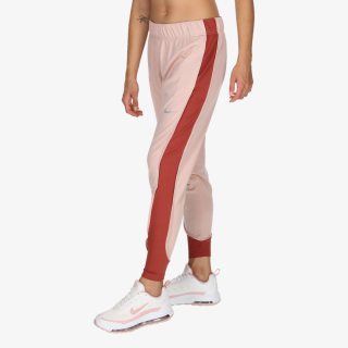 NIKE Therma-FIT Essential 