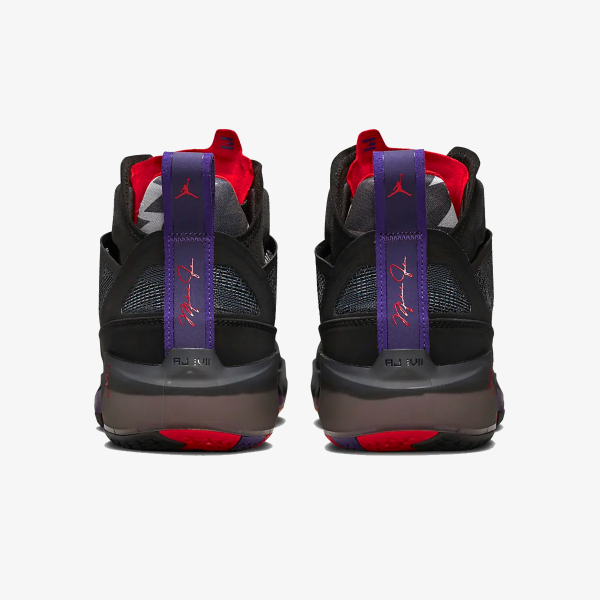 Nike AIR JORDAN XXXVII 