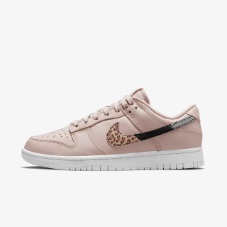 Nike Dunk Low SE 