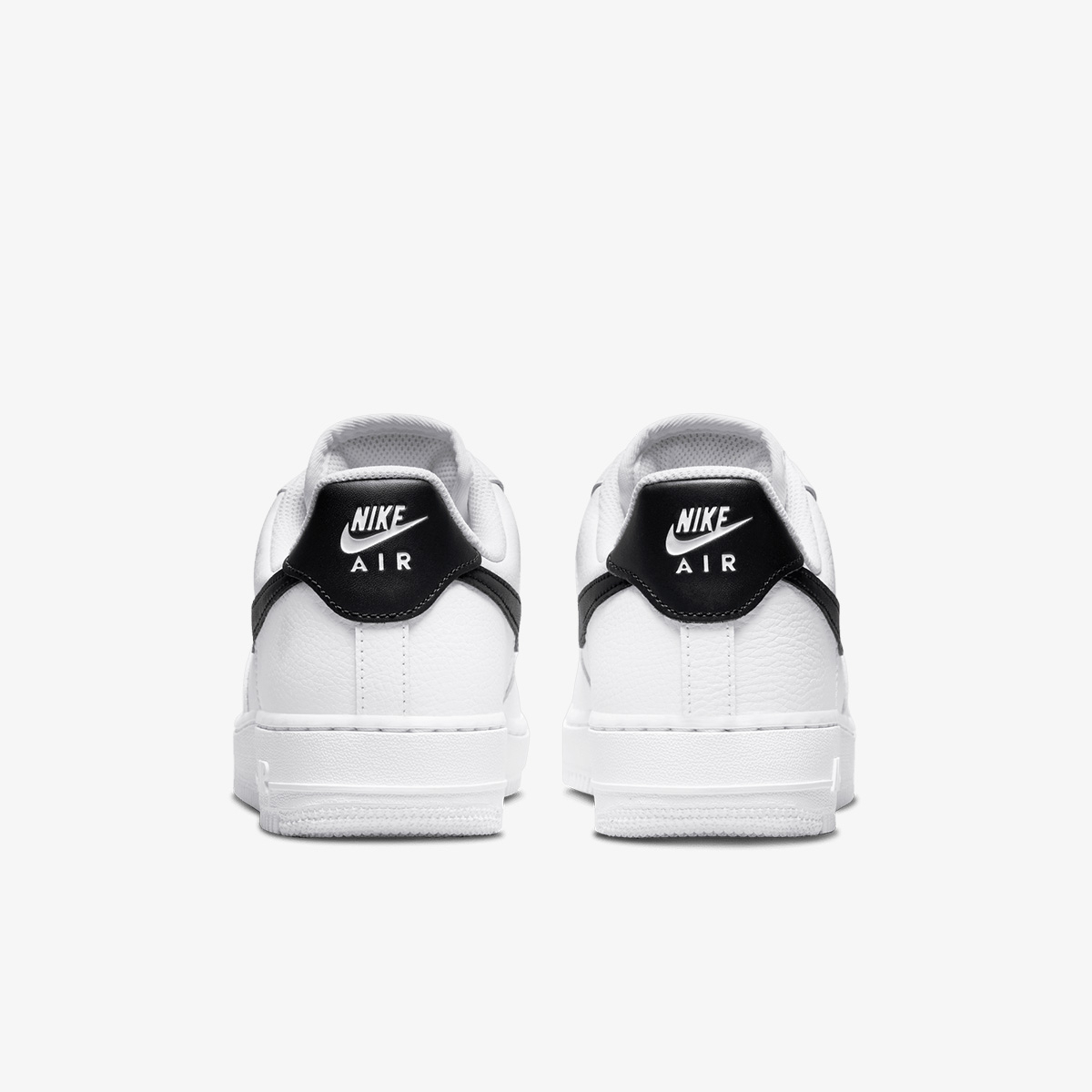 Nike Air Force 1 '07 