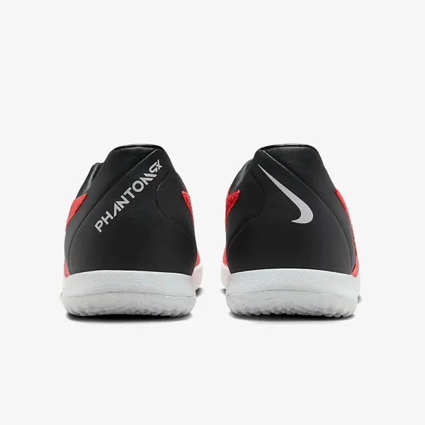 NIKE Phantom GX Academy 