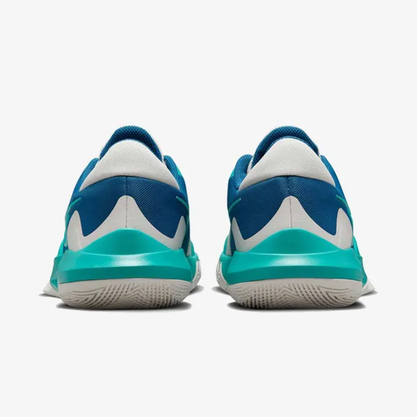 NIKE Precision 6 