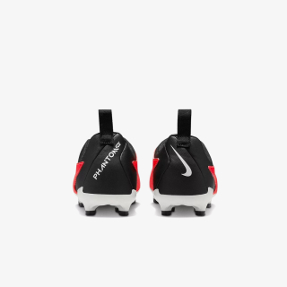 NIKE Phantom GX Academy MG 