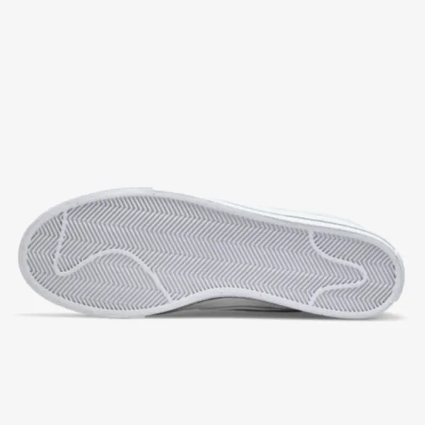 NIKE Court Legacy 