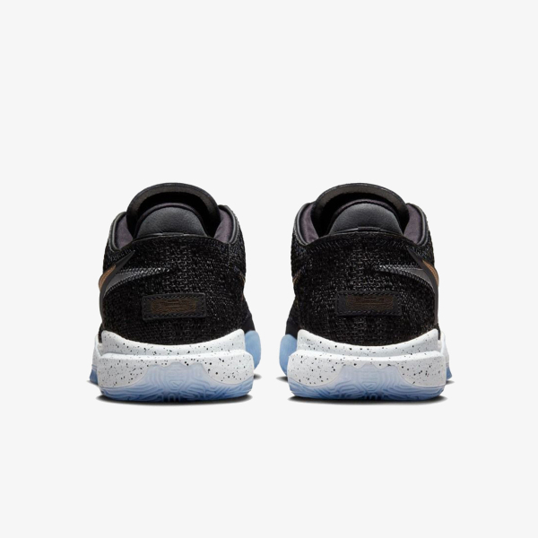 Nike LeBron 20 