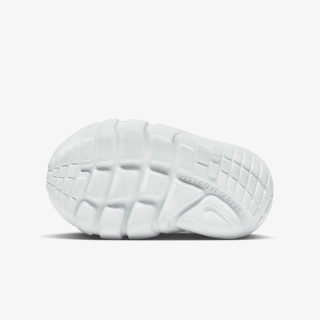 NIKE Flex Runner 2 
