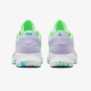 NIKE Zoom Freak 4 