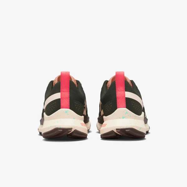 NIKE Pegasus Trail 4 