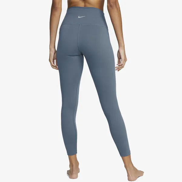 NIKE Yoga 