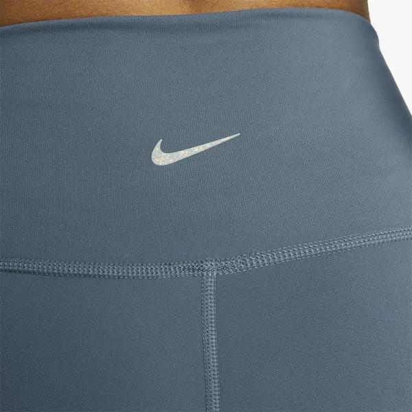 NIKE Yoga 