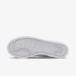 NIKE Court Legacy Lift 