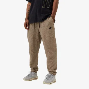 NIKE Sportswear Tech Essentials 