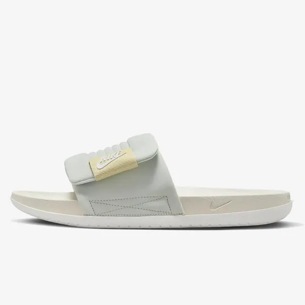 NIKE OffCourt Adjust 