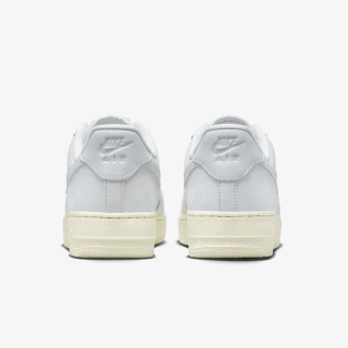 Nike Air Force 1 '07 