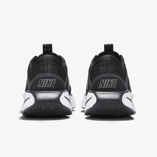 Nike Motiva 