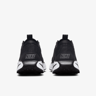 Nike Escape Momentum 