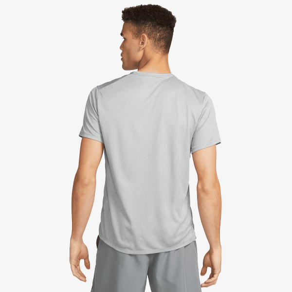 Dri-Fit UV Miler 