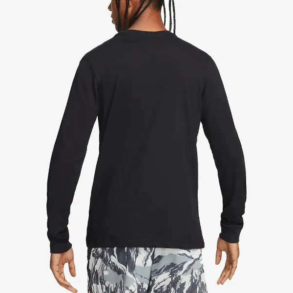 NIKE Dri-FIT 
