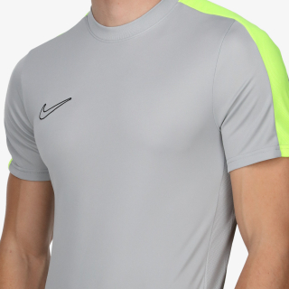 NIKE Academy 