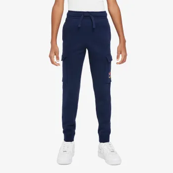 NIKE Sportswear 