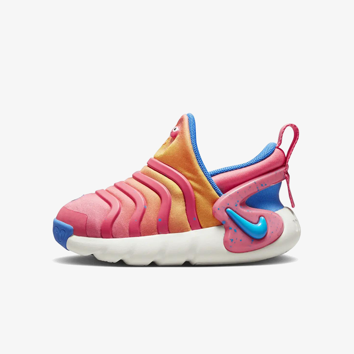 NIKE DYNAMO GO SE BT 