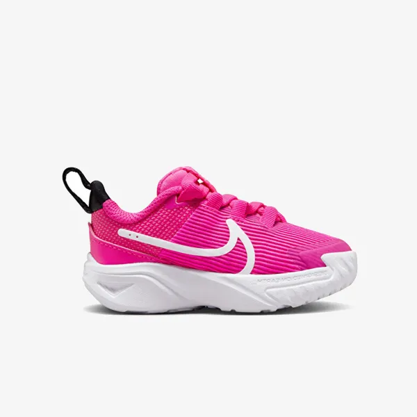 NIKE Star Runner 4 