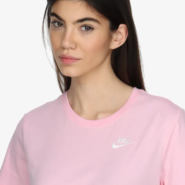 NIKE Sportswear Club Essential 