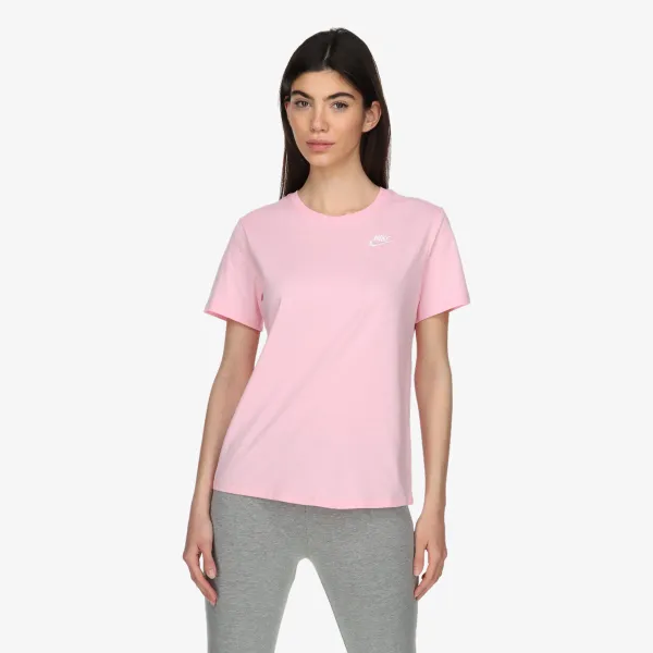 NIKE Sportswear Club Essential 