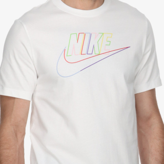 NIKE Sportswear 